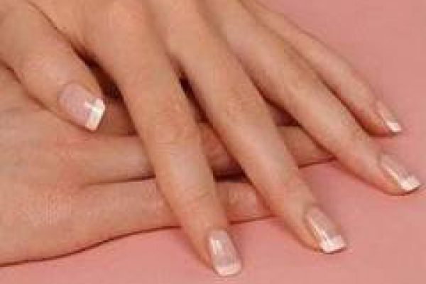 علاجات سريعة وبسيطة لاسوداد الأصابع