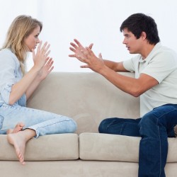 أكاذيب تدمر الحياة الزوجية
