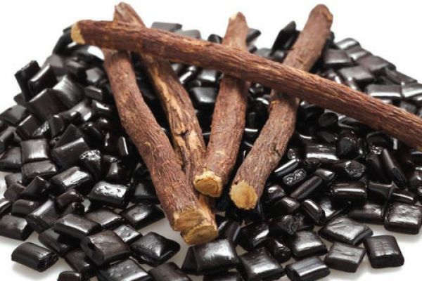علاجات طبيعية لحموضة المعدة
