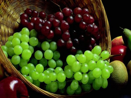 تخلصي من تجاعيد العينين طبيعياً